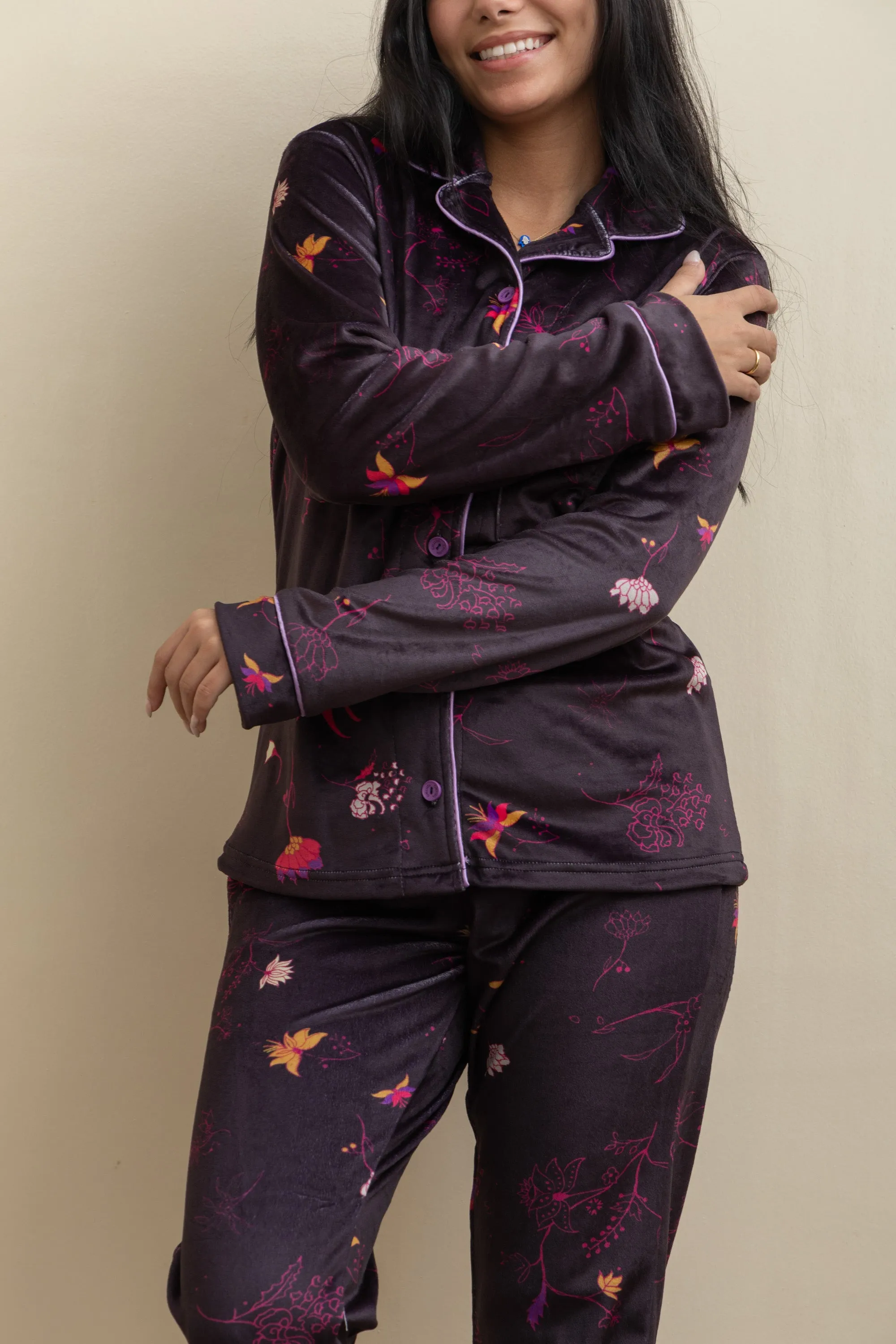 Black Velvet-Touch Pajama
