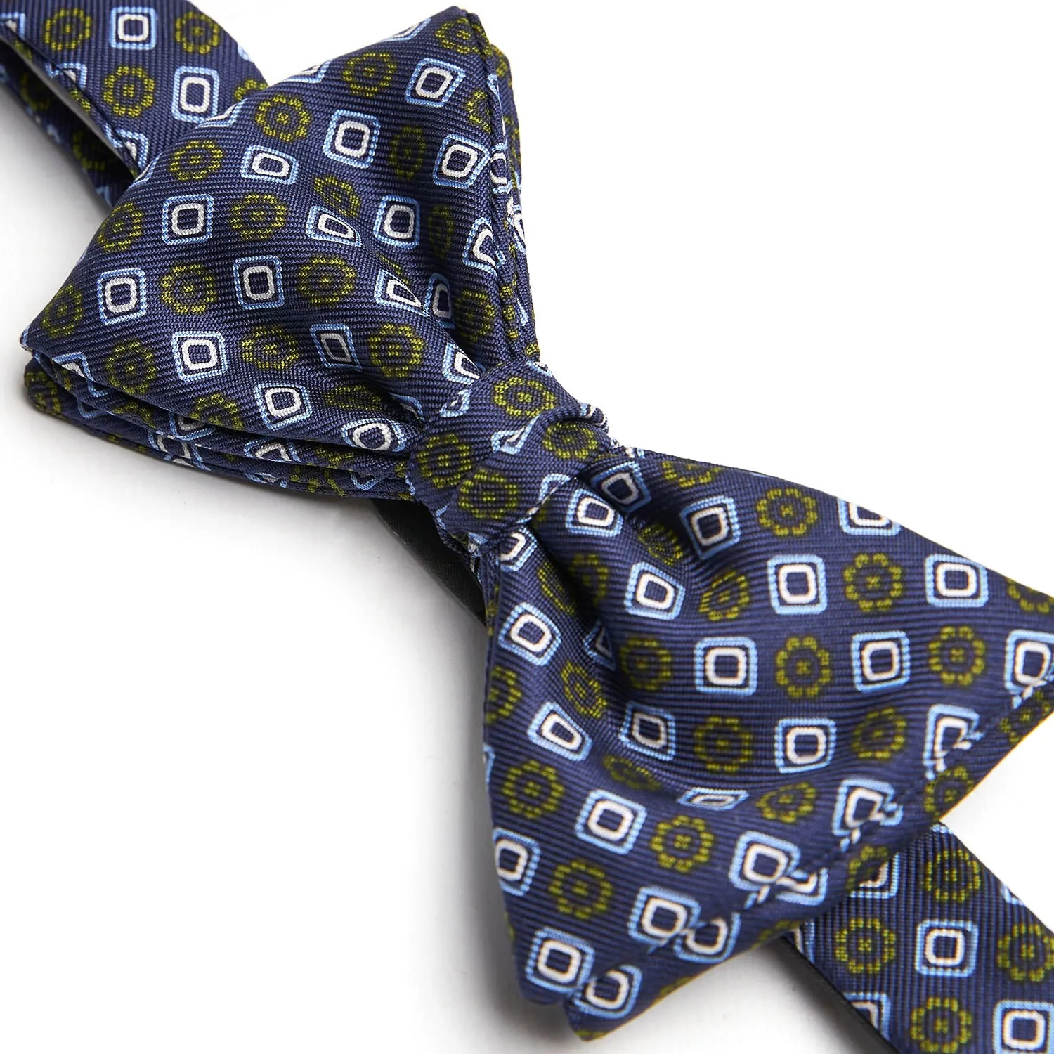 BLUE PRE-KNOTTED SILK BOWTIE