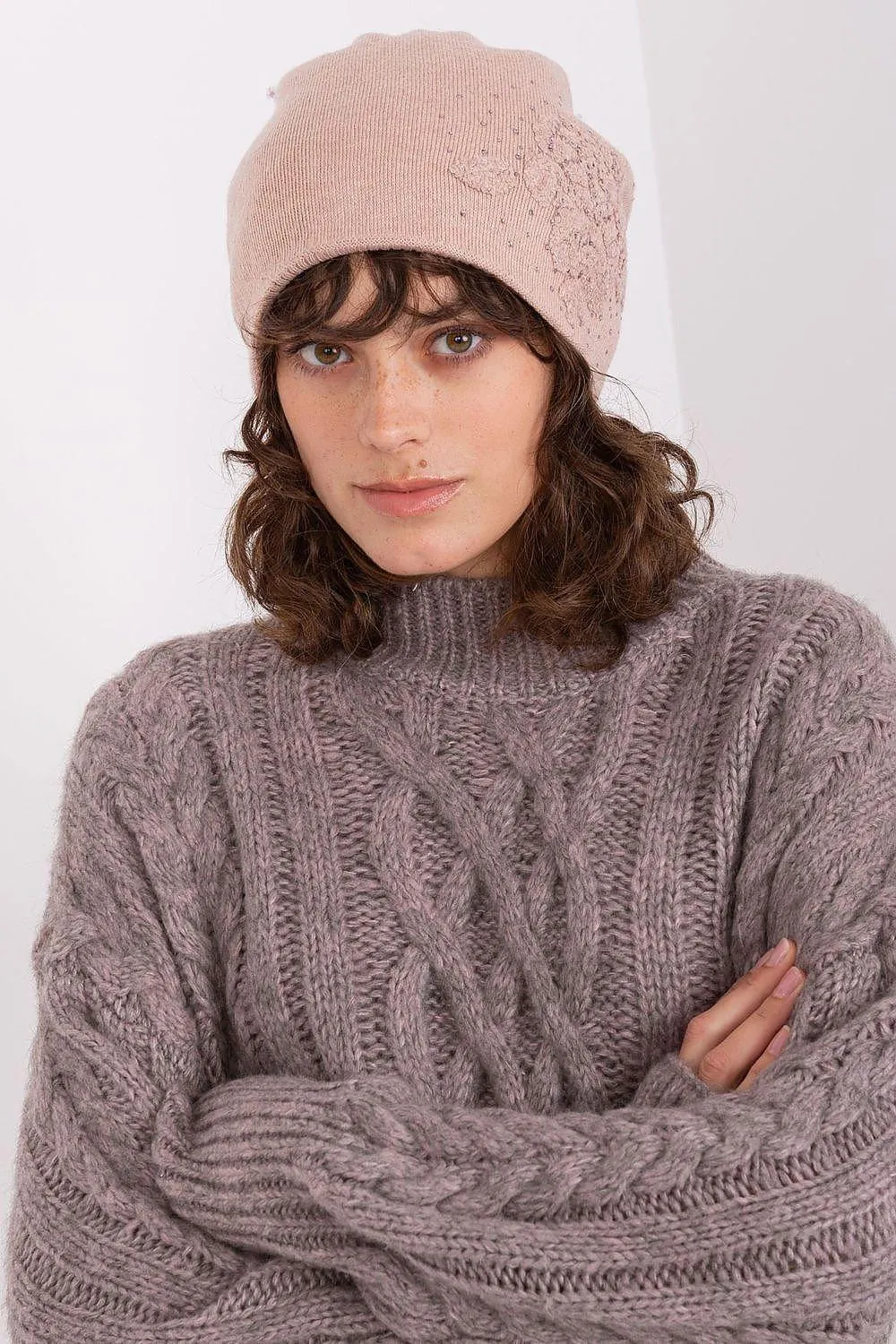 Chic Cashmere Beanie with Sparkling Rhinestone Accents