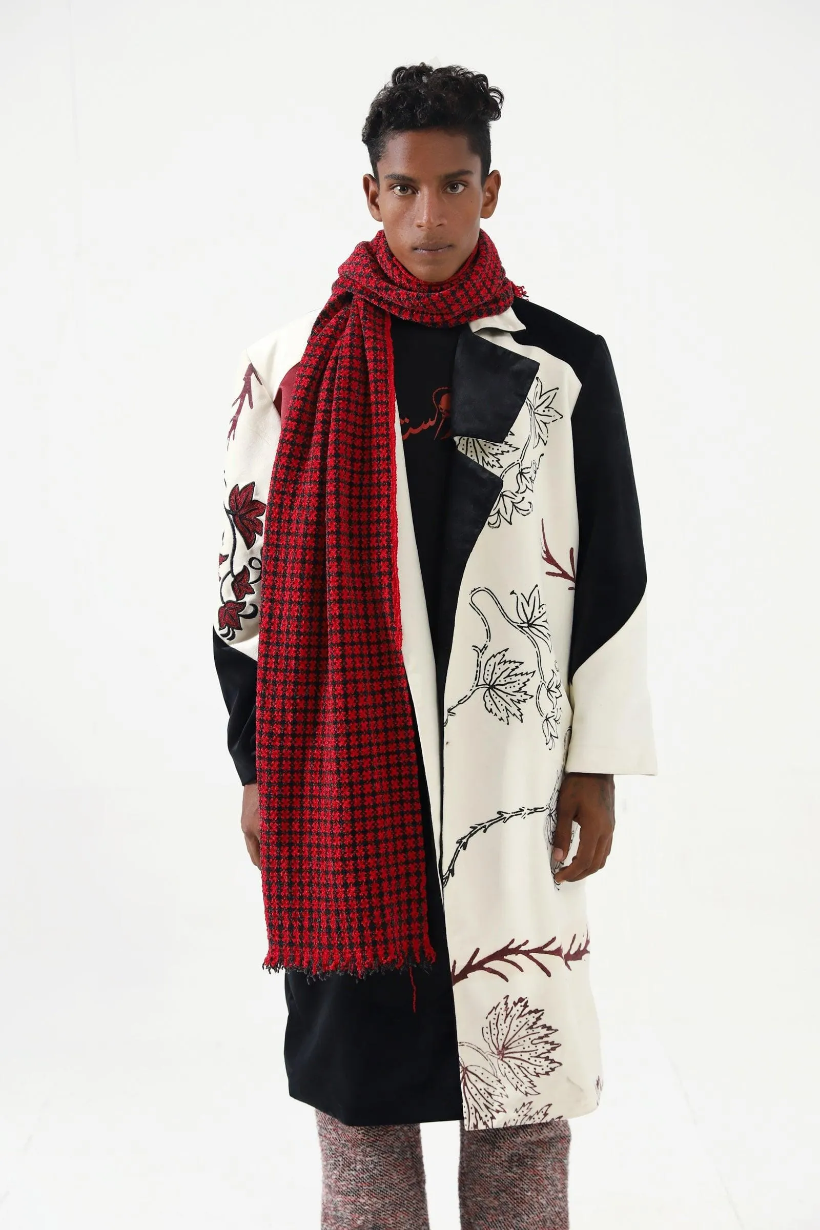 HANDWOVEN VELVET SCARF