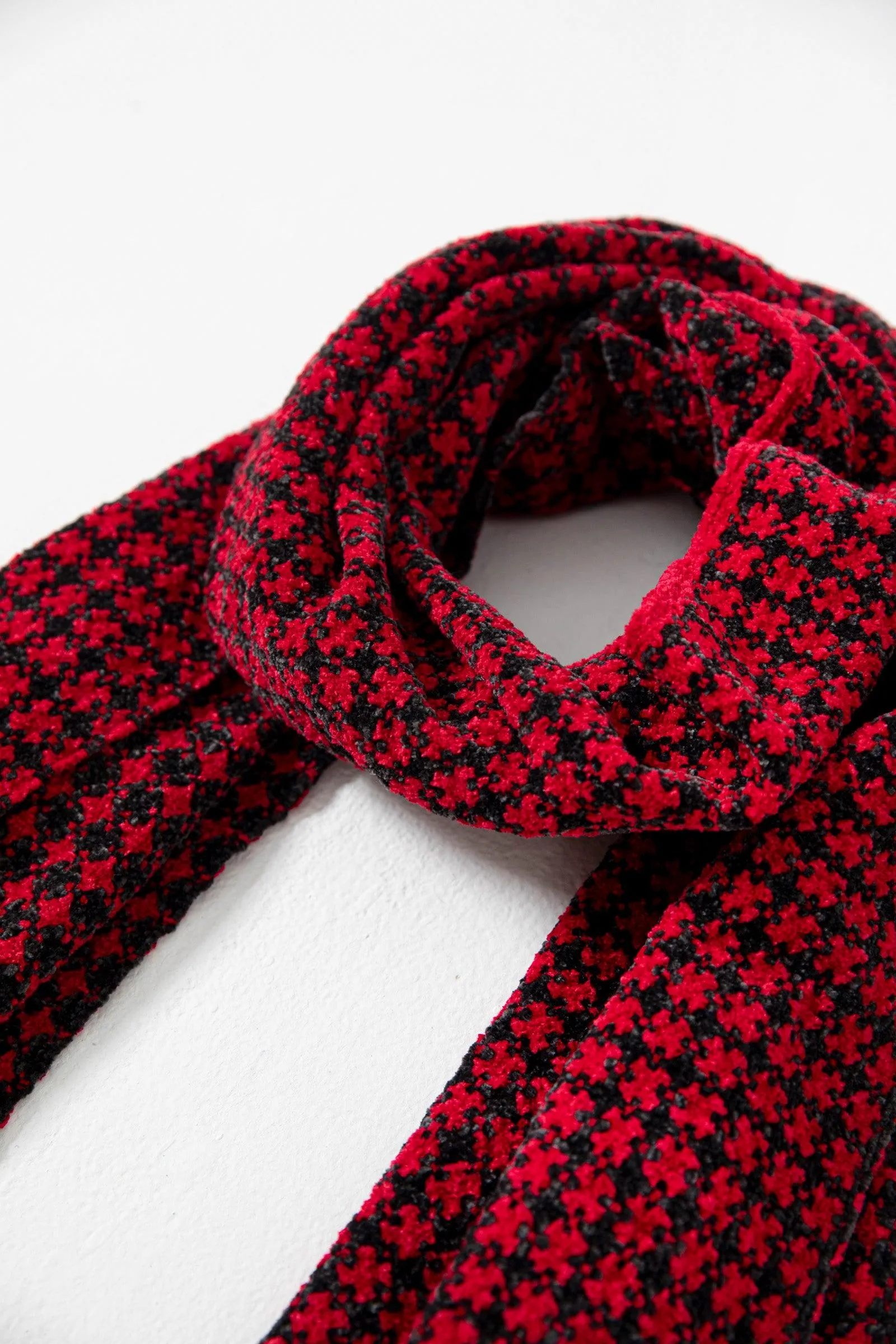 HANDWOVEN VELVET SCARF
