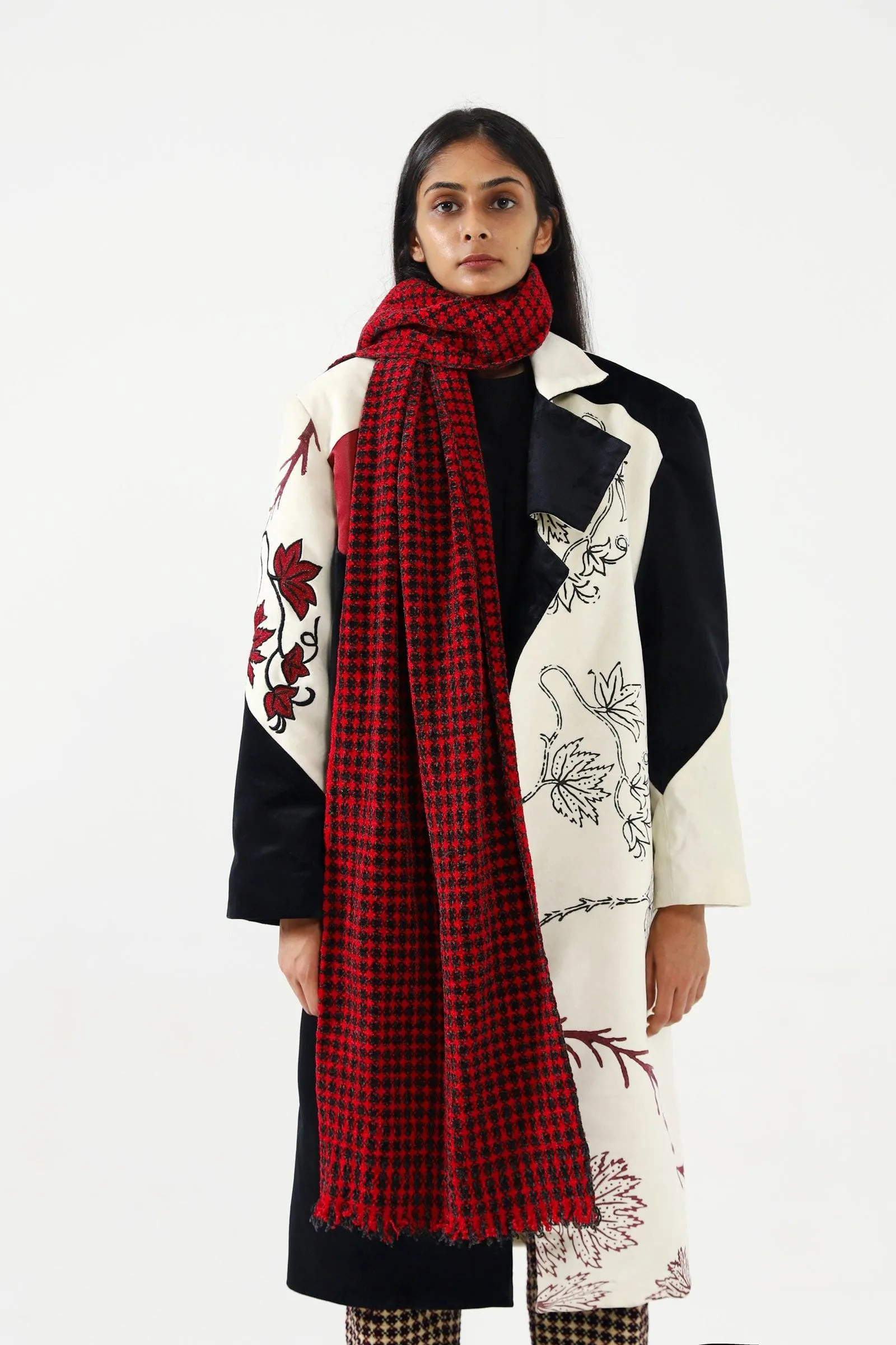 HANDWOVEN VELVET SCARF
