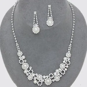iLLASPARKZ Crystal Rhinestone Pearl Flower Necklace Set