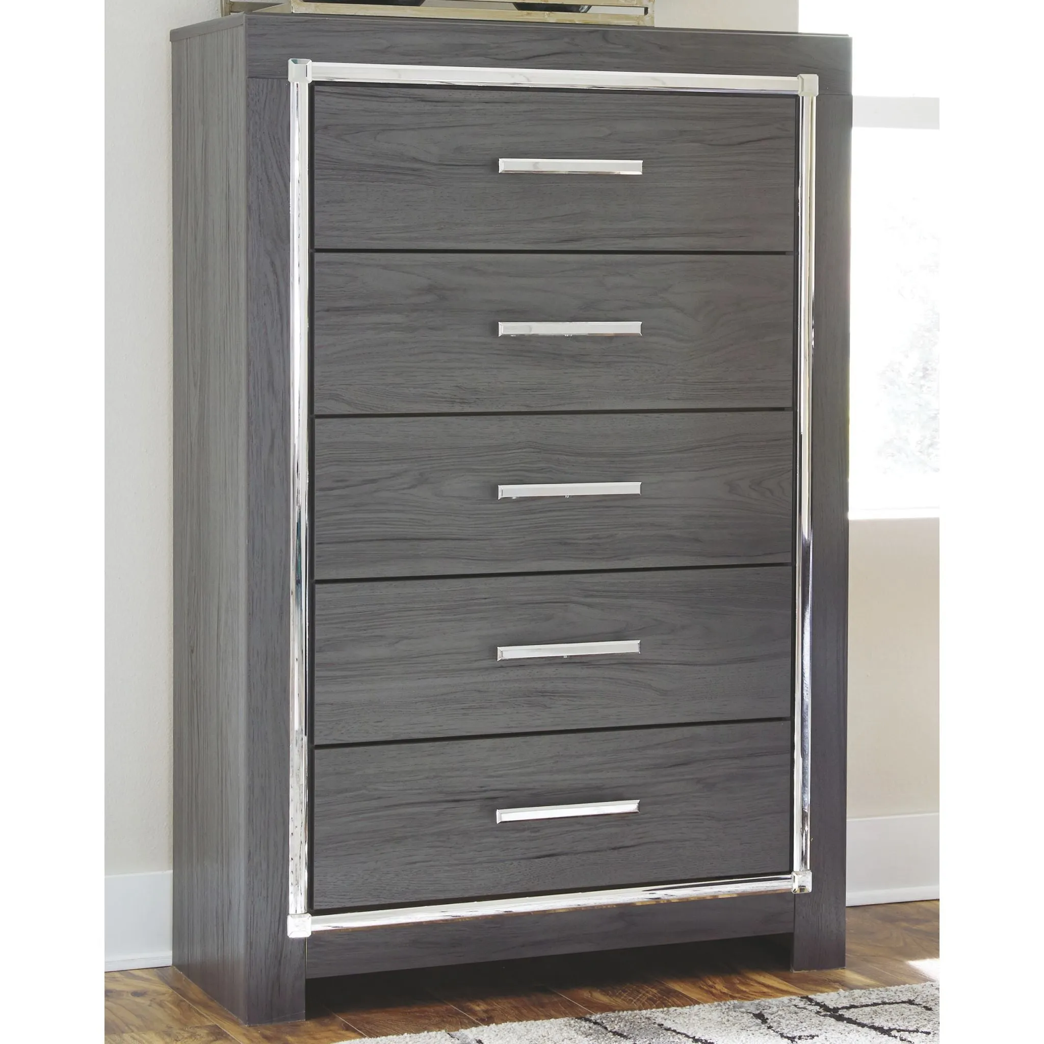 Lodanna Chest - Gray