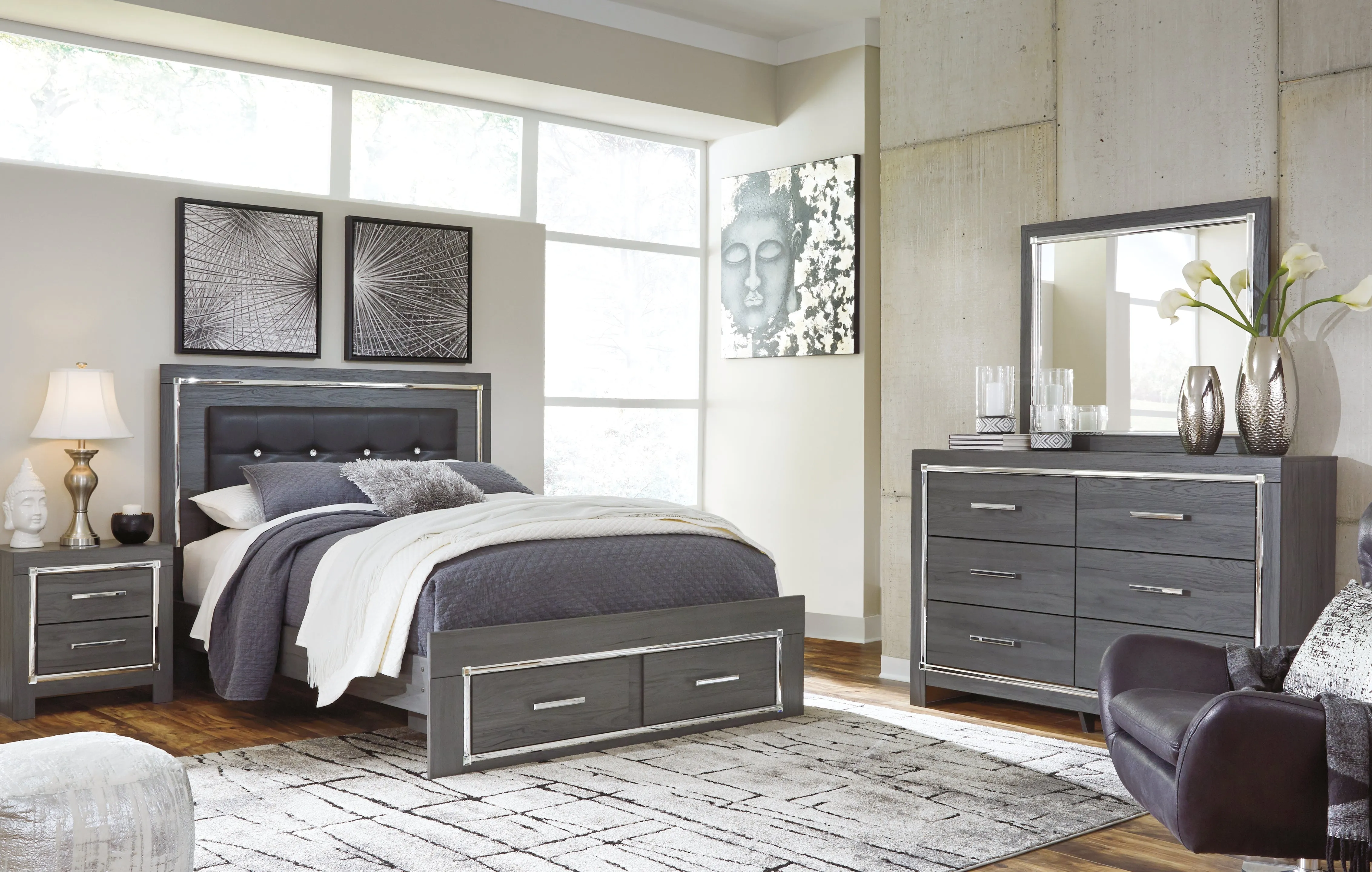 Lodanna Queen Panel Bed with 2 Storage Drawers with Dresser in Gray