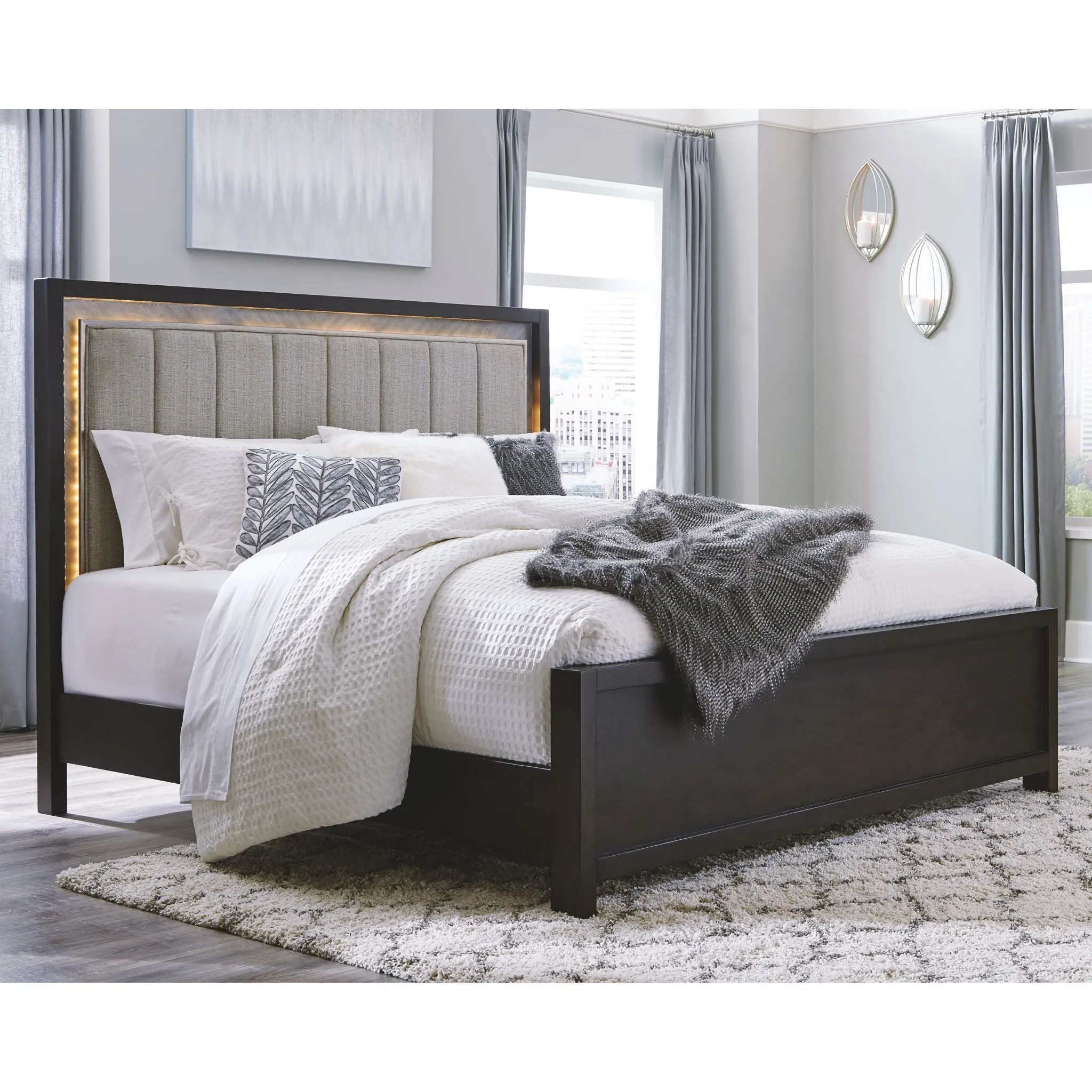 Maretto California King Bed - Two-tone