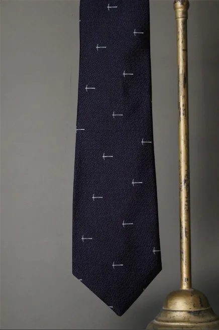 Non Crush Logo Tie