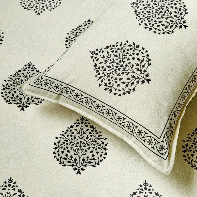 Sampreeti Printed Bedsheet - Black
