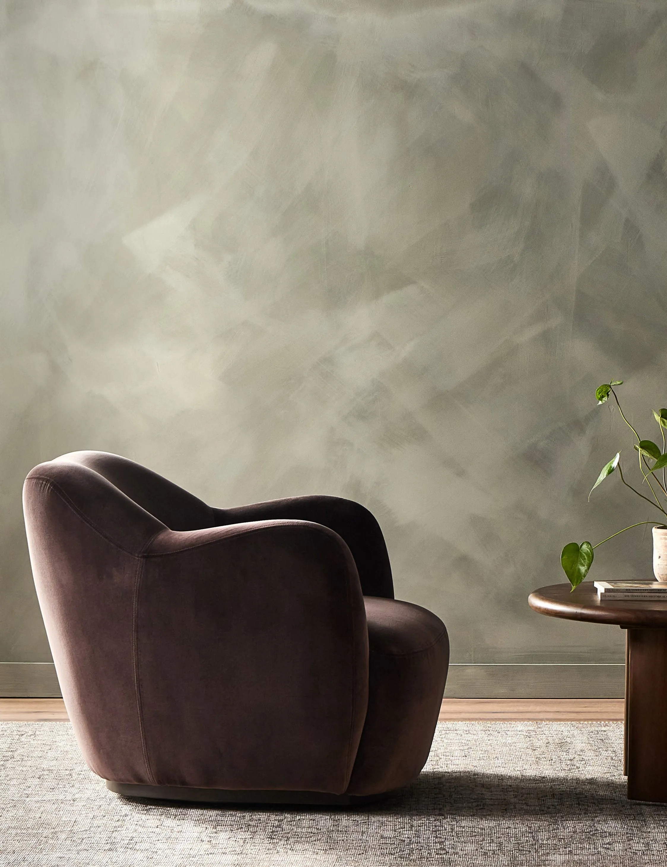 Selkie Swivel Chair