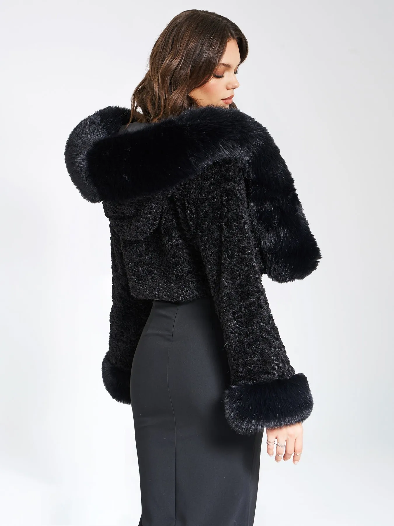 Sienna - White Cropped Faux Fur Jacket