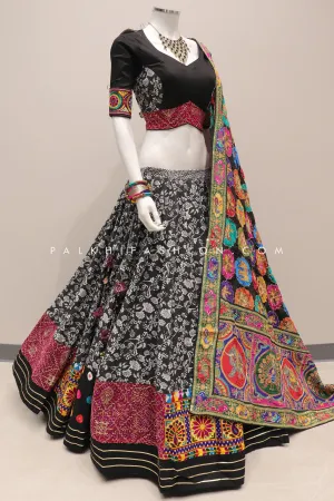 Vintage Black Navratri Chaniya Choli Set With Hand-Embroidered Dupatta