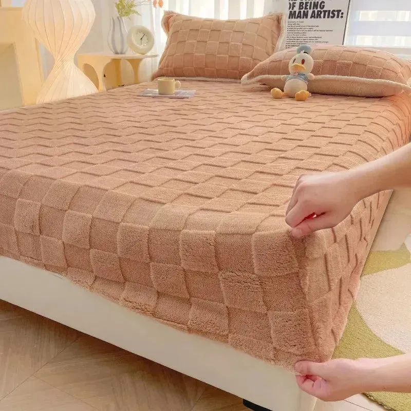 Warm Taff Velvet Fitted Bed Sheet