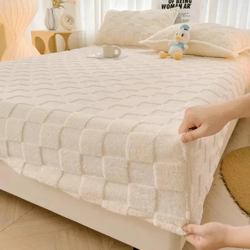 Warm Taff Velvet Fitted Bed Sheet