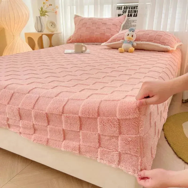 Warm Taff Velvet Fitted Bed Sheet
