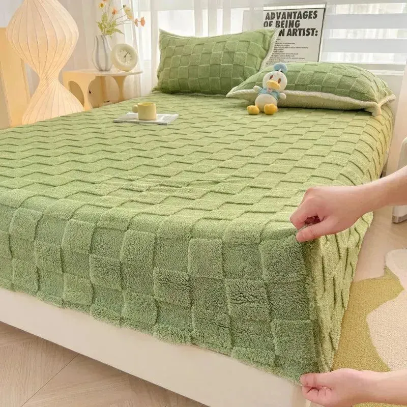 Warm Taff Velvet Fitted Bed Sheet